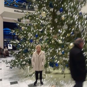 Meet your Posher, Sharon